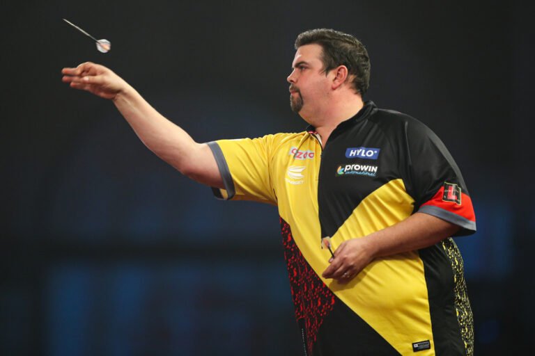 Get Ahead with Free Daily Darts Predictions